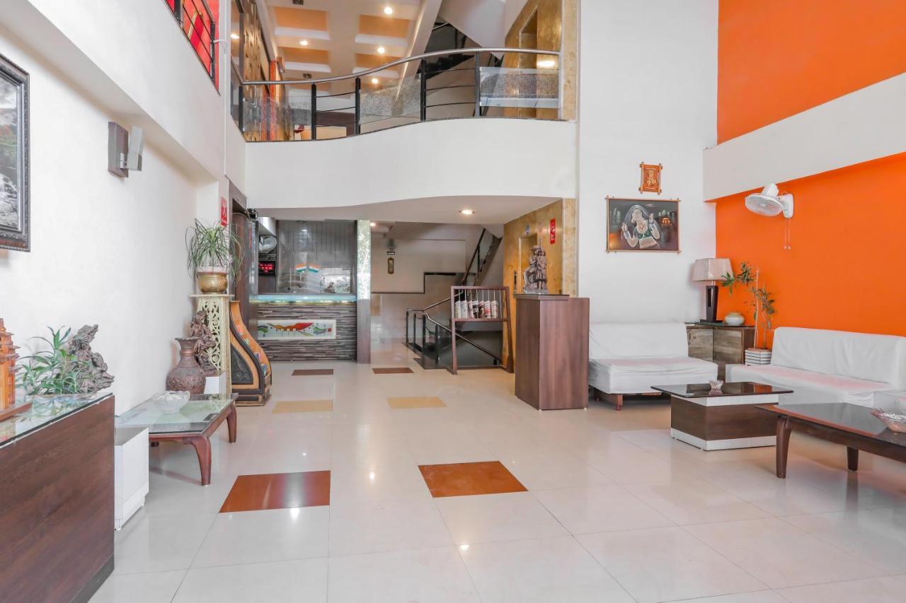 Treebo Trend Paradise, Indore Hotell Exteriör bild