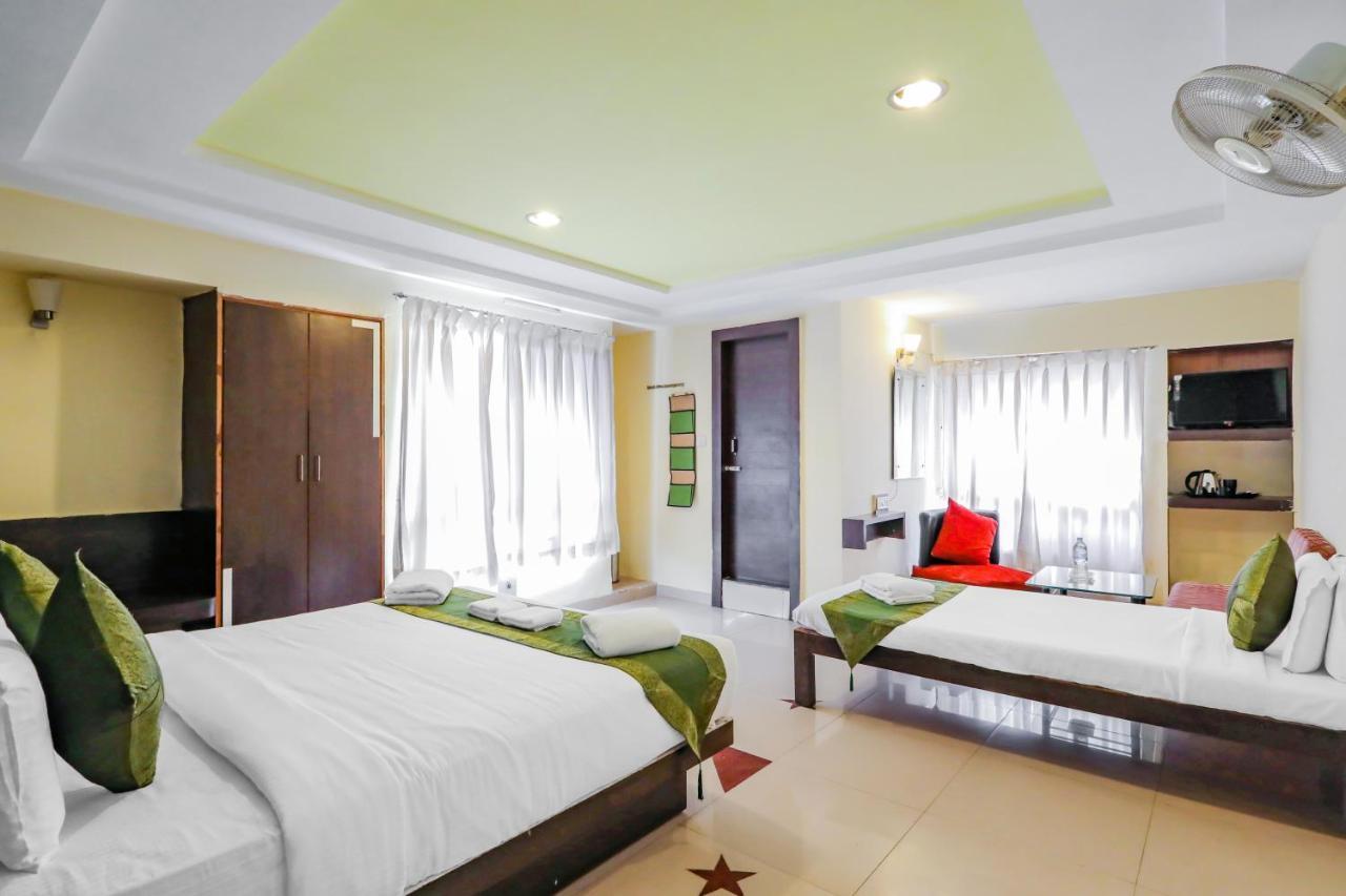 Treebo Trend Paradise, Indore Hotell Exteriör bild