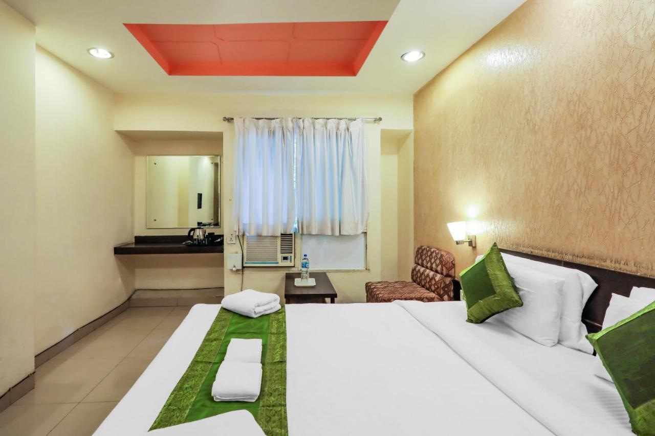 Treebo Trend Paradise, Indore Hotell Exteriör bild