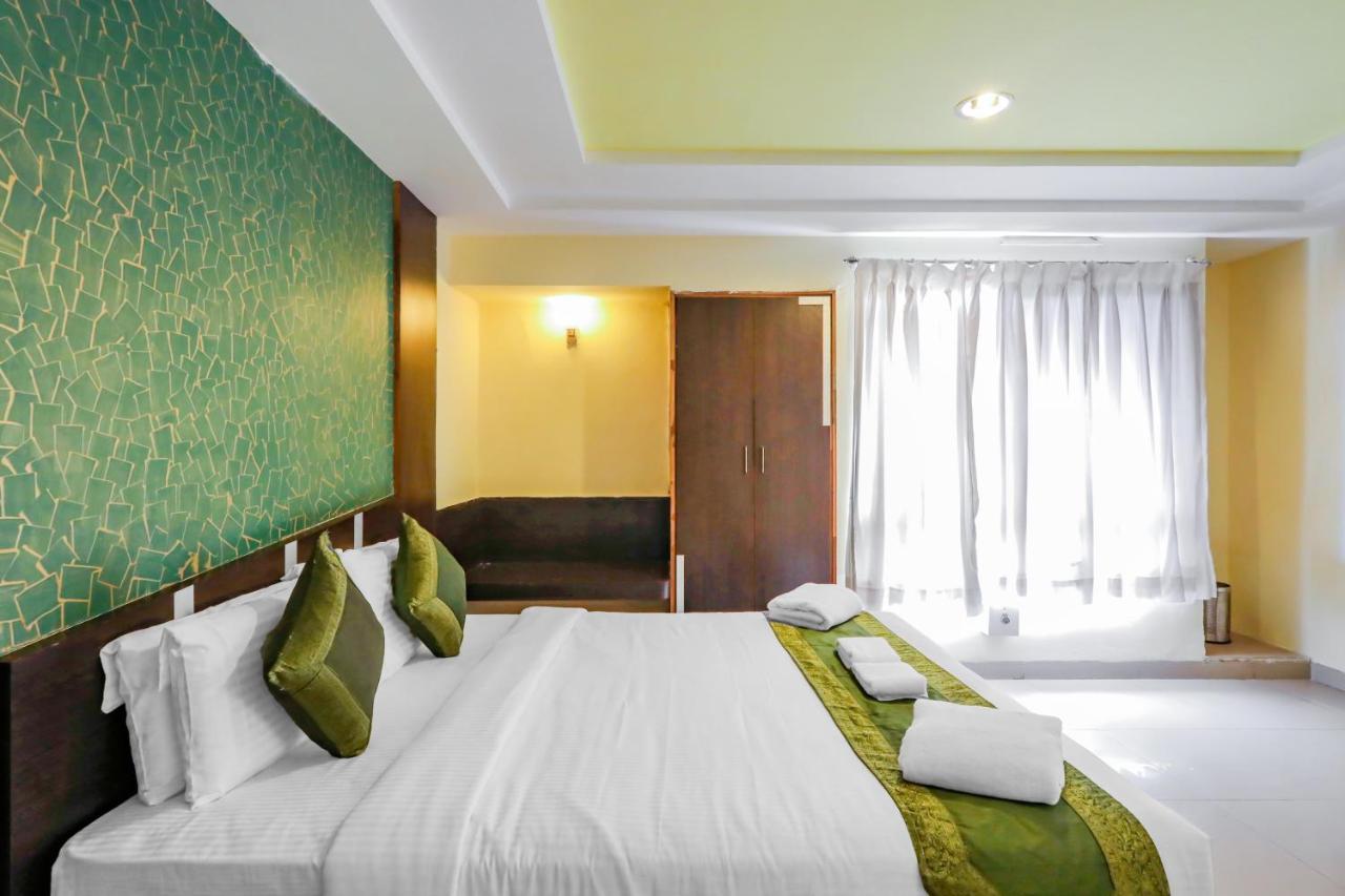 Treebo Trend Paradise, Indore Hotell Exteriör bild